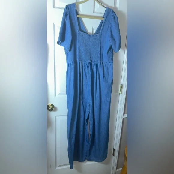 Old Navy Waist-Defined Puff-Sleeve Jumpsuit Denim - Picture 5 of 8